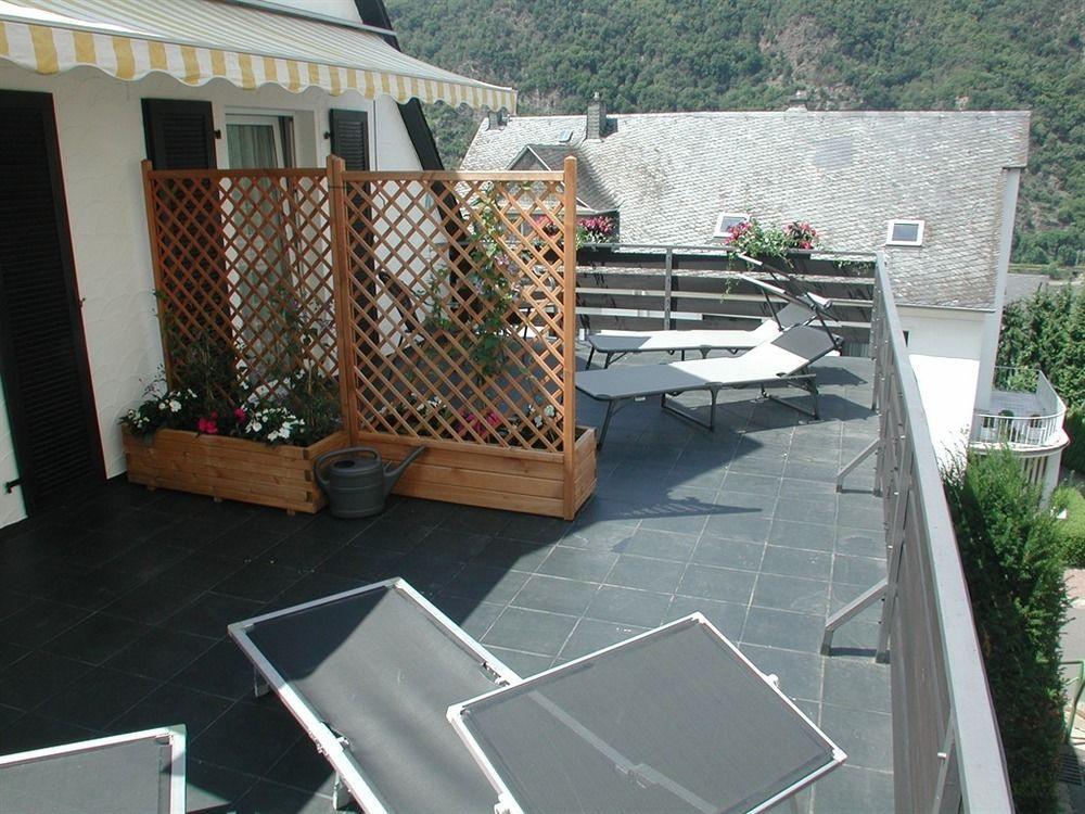 Haus Uebernachtenswert Cochem Mosel Экстерьер фото